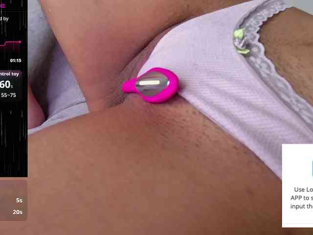 GOODGIRLYUMMM webcam