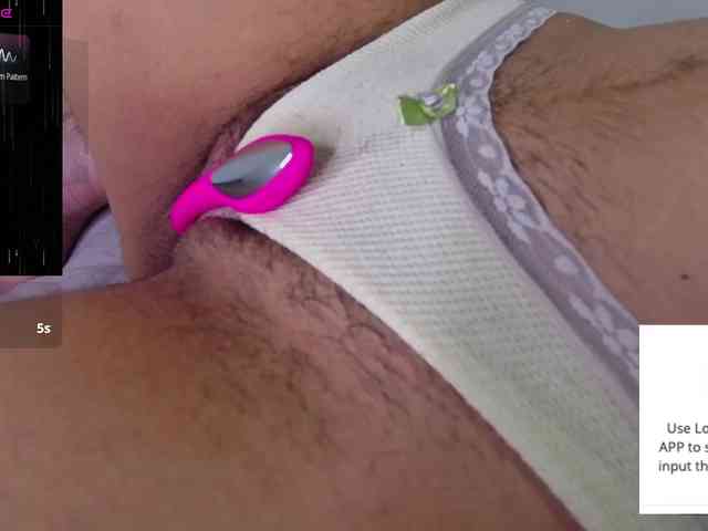 GOODGIRLYUMMM webcam