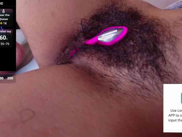 GOODGIRLYUMMM webcam