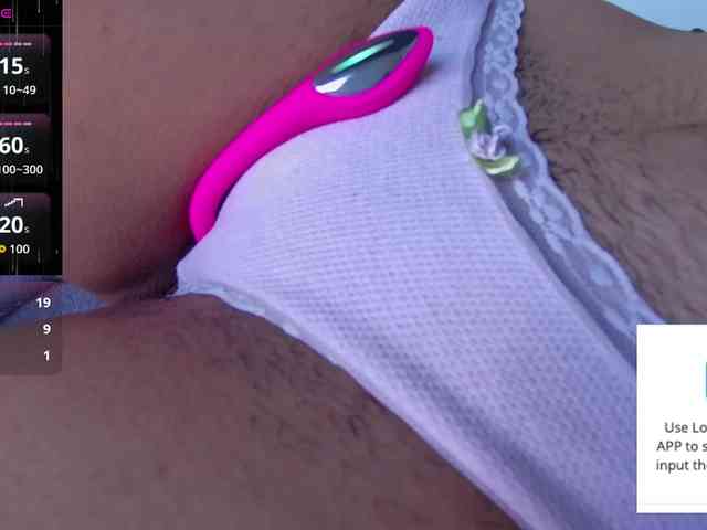 GOODGIRLYUMMM webcam