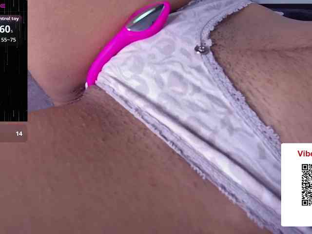 GOODGIRLYUMMM webcam