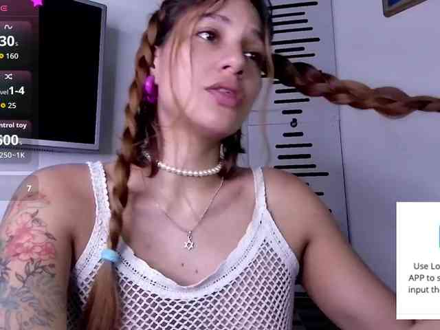 goodgirlyummm's live room
