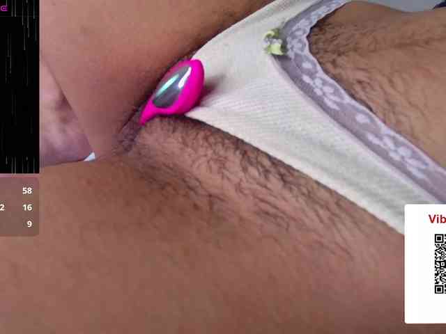 GOODGIRLYUMMM webcam