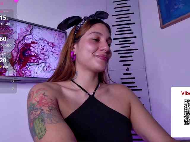 GOODGIRLYUMMM webcam