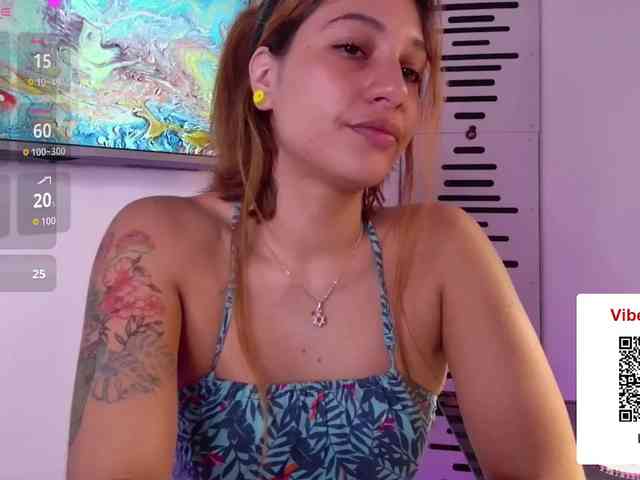 GOODGIRLYUMMM webcam