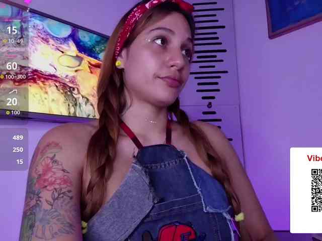 GOODGIRLYUMMM webcam