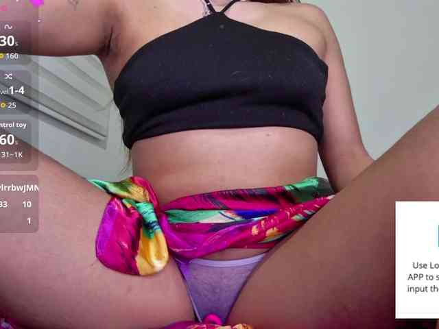 GOODGIRLYUMMM webcam