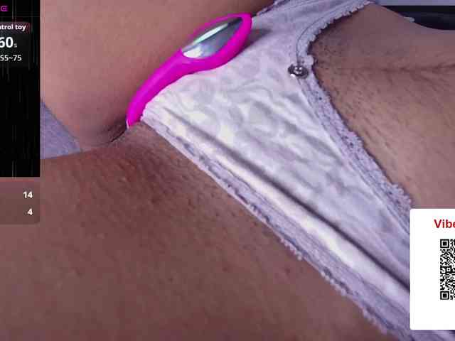 GOODGIRLYUMMM webcam