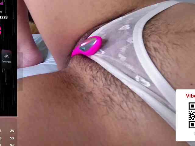 GOODGIRLYUMMM webcam