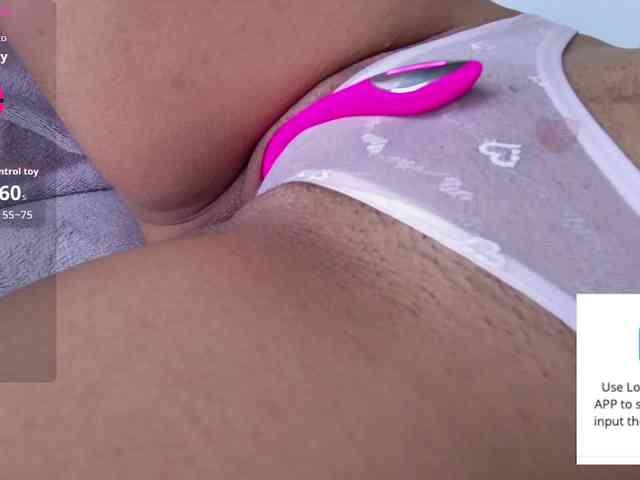 GOODGIRLYUMMM webcam