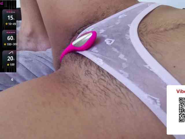 GOODGIRLYUMMM webcam