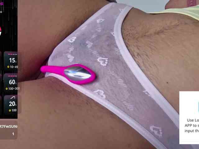 GOODGIRLYUMMM webcam