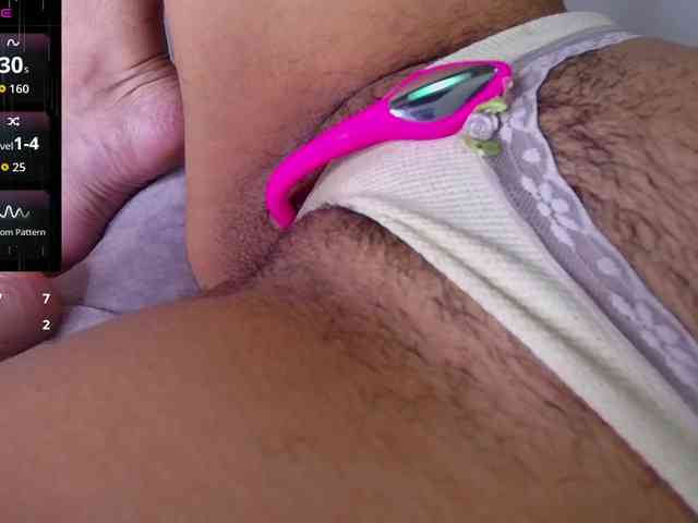 GOODGIRLYUMMM webcam
