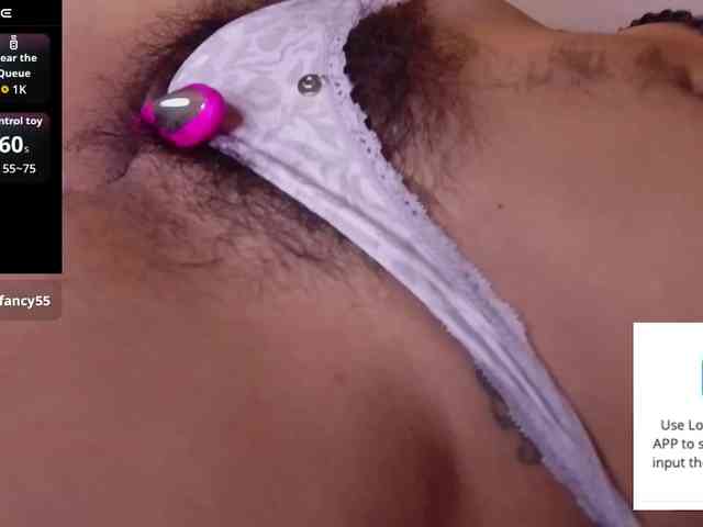 GOODGIRLYUMMM webcam