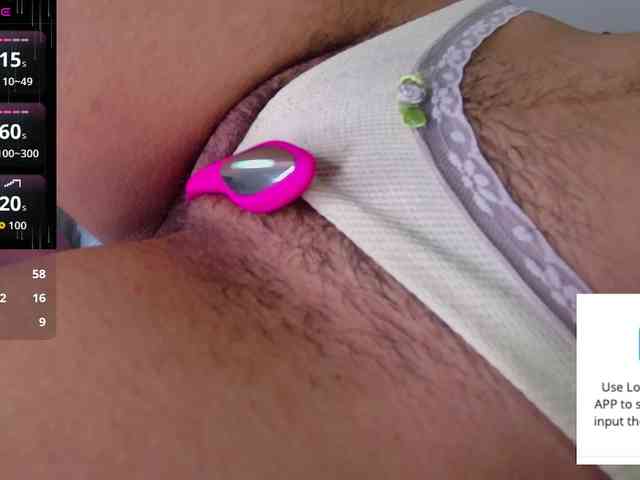 GOODGIRLYUMMM webcam