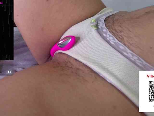 GOODGIRLYUMMM webcam