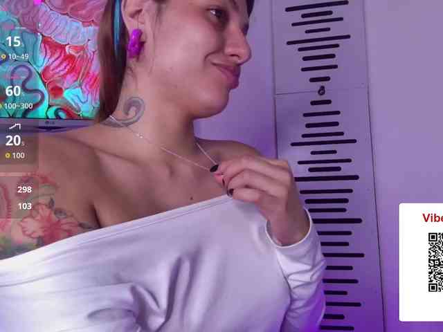 GOODGIRLYUMMM webcam