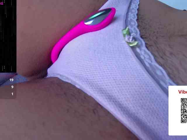 GOODGIRLYUMMM webcam