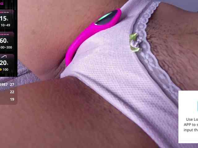 GOODGIRLYUMMM webcam