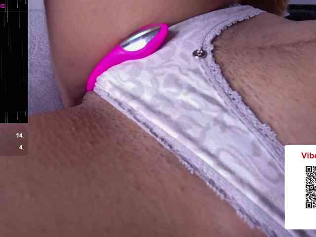 GOODGIRLYUMMM webcam