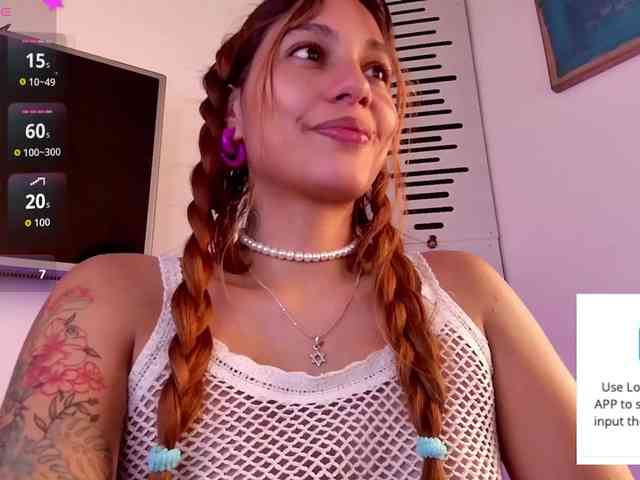 GOODGIRLYUMMM webcam