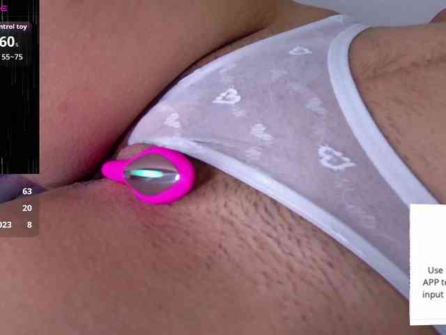 GOODGIRLYUMMM webcam