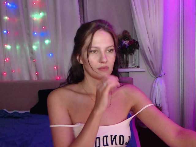 Zlata777 live cam on BongaCams