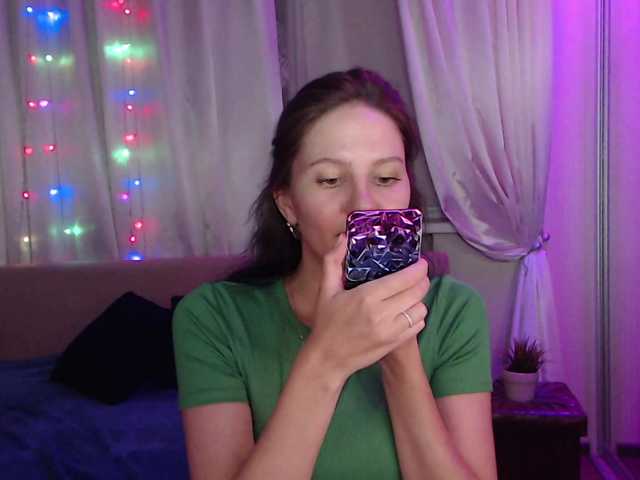Zlata777 live cam on BongaCams