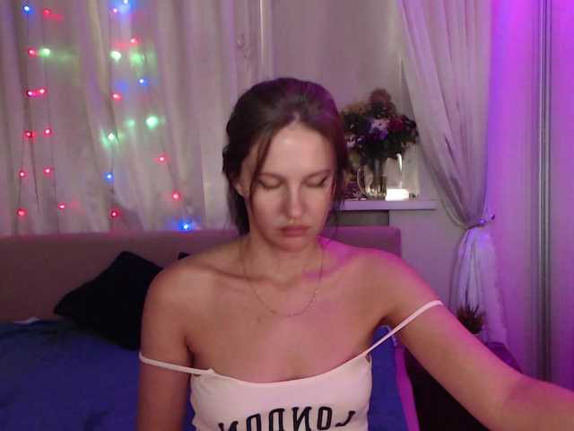 Zlata777 live cam on BongaCams