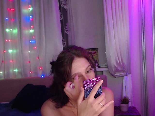 Zlata777 live cam on BongaCams