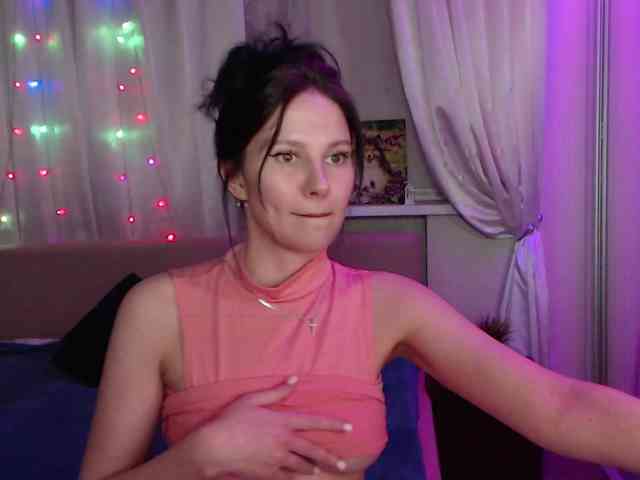 __--_-___---_-_-_- webcam