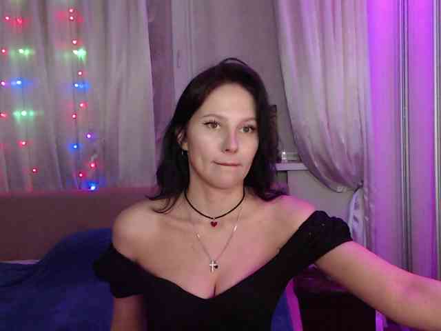 __--_-___---_-_-_- webcam