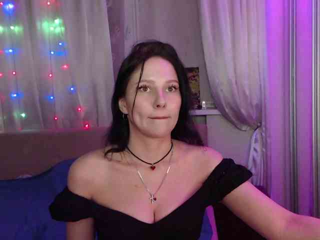 __--_-___---_-_-_- webcam