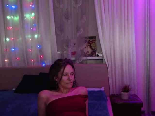 __--_-___---_-_-_- webcam
