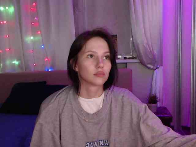 Model: __--_-___---_-_-_-