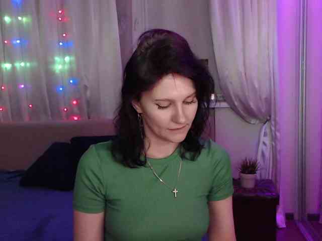 __--_-___---_-_-_- webcam