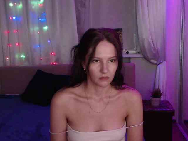 __--_-___---_-_-_- webcam