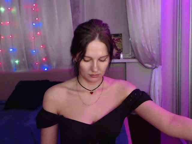 __--_-___---_-_-_- webcam