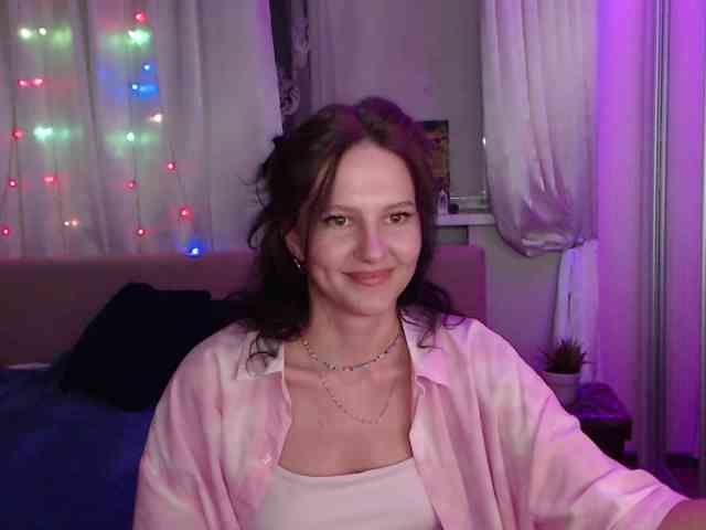 __--_-___---_-_-_- webcam