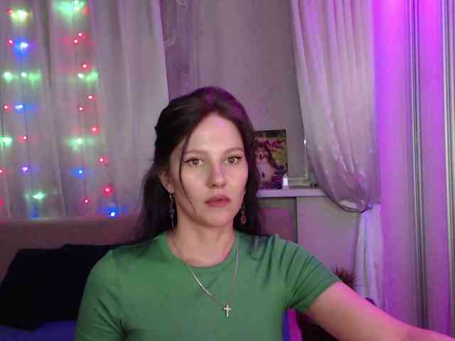 __--_-___---_-_-_- webcam