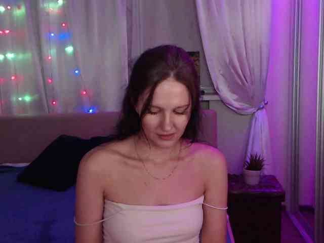 __--_-___---_-_-_- webcam