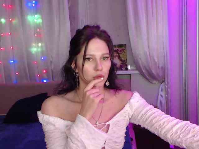 __--_-___---_-_-_- webcam