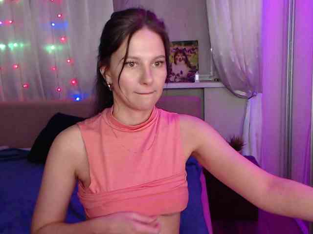 __--_-___---_-_-_- webcam