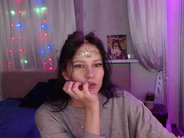 Model: __--_-___---_-_-_-