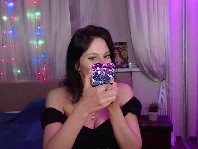 __--_-___---_-_-_- webcam