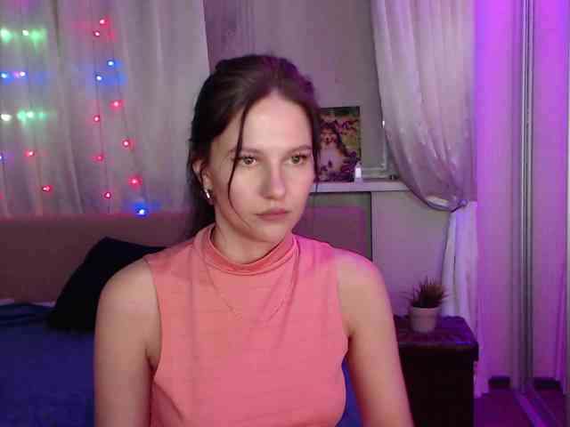 __--_-___---_-_-_- webcam
