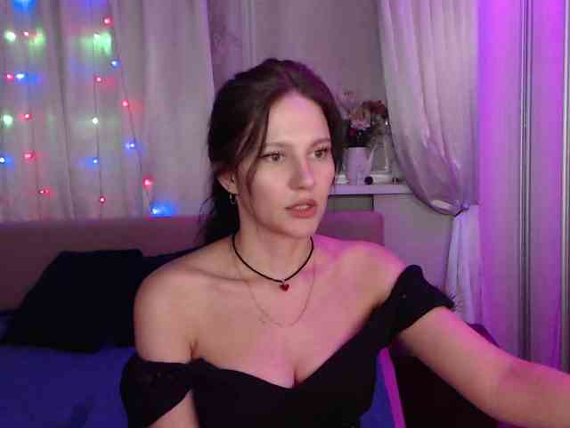 __--_-___---_-_-_- webcam