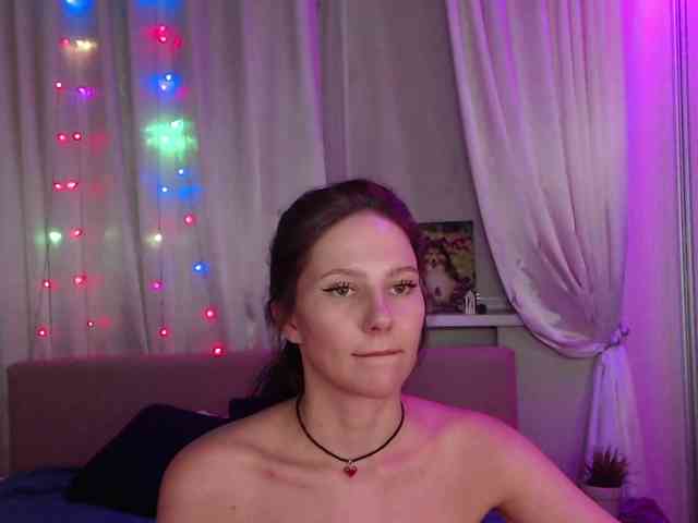 __--_-___---_-_-_- webcam