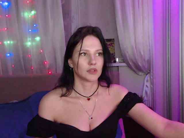 __--_-___---_-_-_- webcam