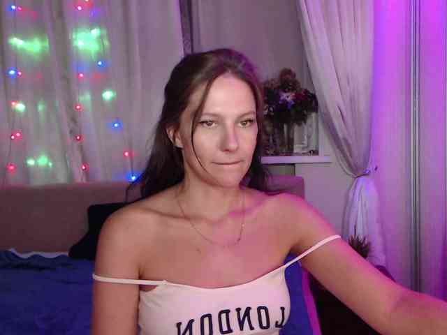 Model: __--_-___---_-_-_-